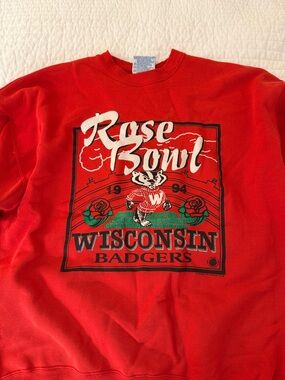 Hanes Red Wisconsin Badgers Rose Bowl Graphic Crewneck Sweatshirt